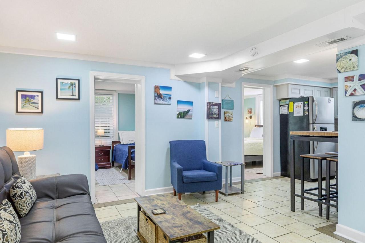 23 Center St - Sunny Side Down - Downstairs Apartment Folly Beach Bagian luar foto