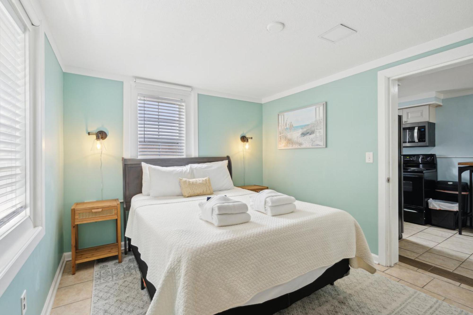 23 Center St - Sunny Side Down - Downstairs Apartment Folly Beach Bagian luar foto
