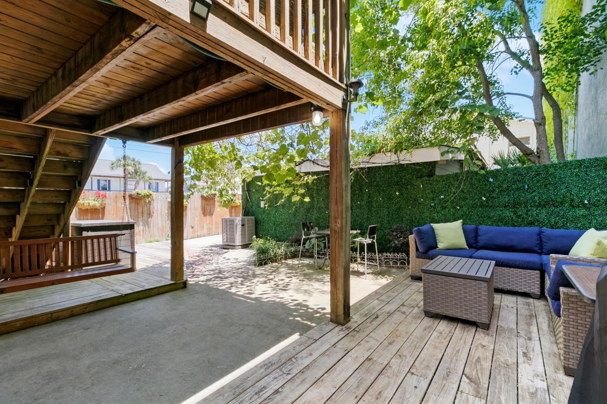 23 Center St - Sunny Side Down - Downstairs Apartment Folly Beach Bagian luar foto